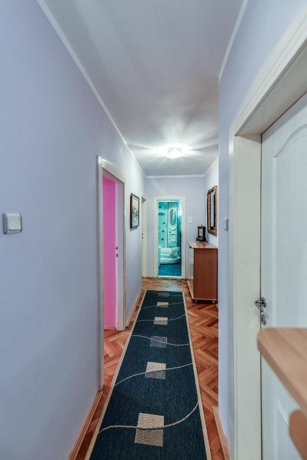 Lux Apartman Cvetkovic Κράλιεβο Εξωτερικό φωτογραφία